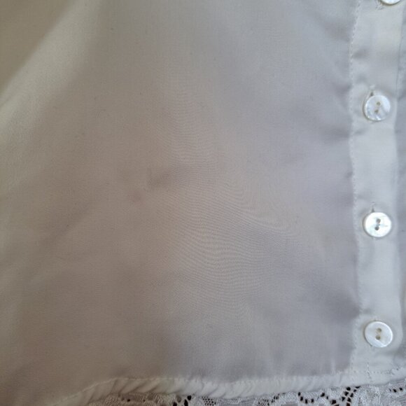 3/35$ Brandy Melville White Lingerie Crop Top • Tagless • Pit 15" • XS/S - Picture 9 of 9